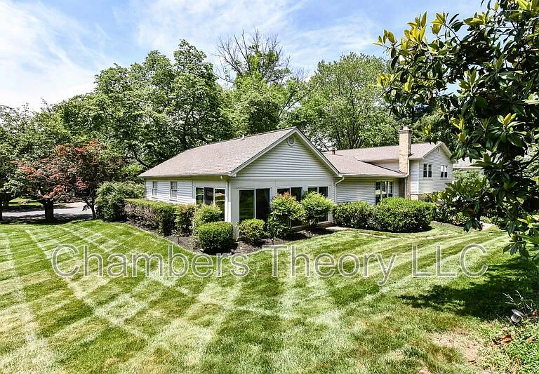 1427 Claves Ct — Photo 41