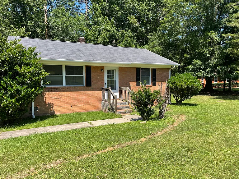 5651 Old Monroe Rd — Photo 2