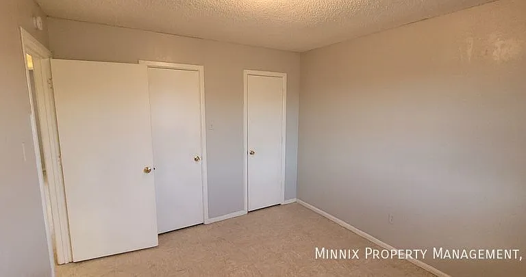 636 S Crosby St — Photo 16