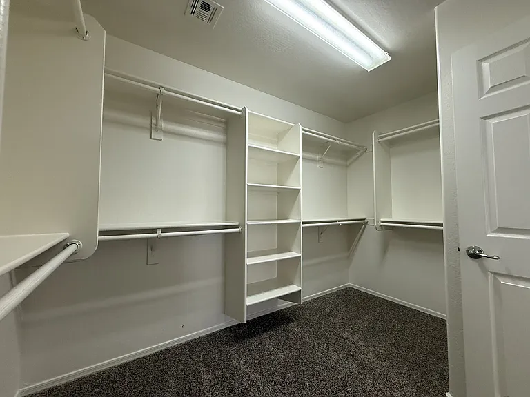 7258 W Palmaire Ave — Photo 30