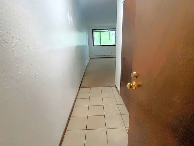539 S Wasson Ln #103 — Photo 2
