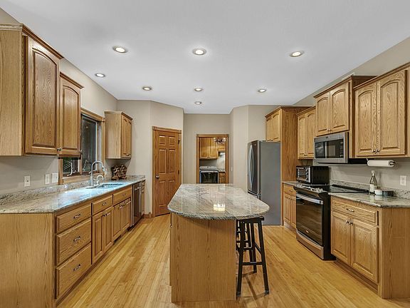 3rd image of 2165 Mill Pond Dr