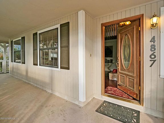 3rd image of 4867 Wethersfield Pl E
