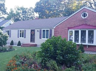 643 Church St, Newington, CT 06111
