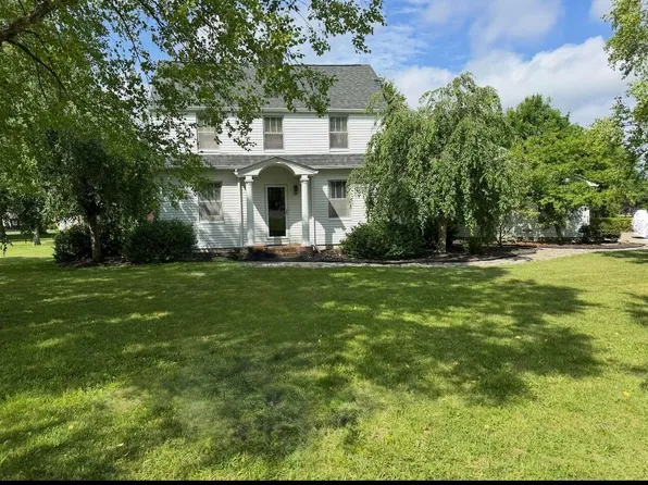 1127 E Walnut St, Westerville, OH 43081