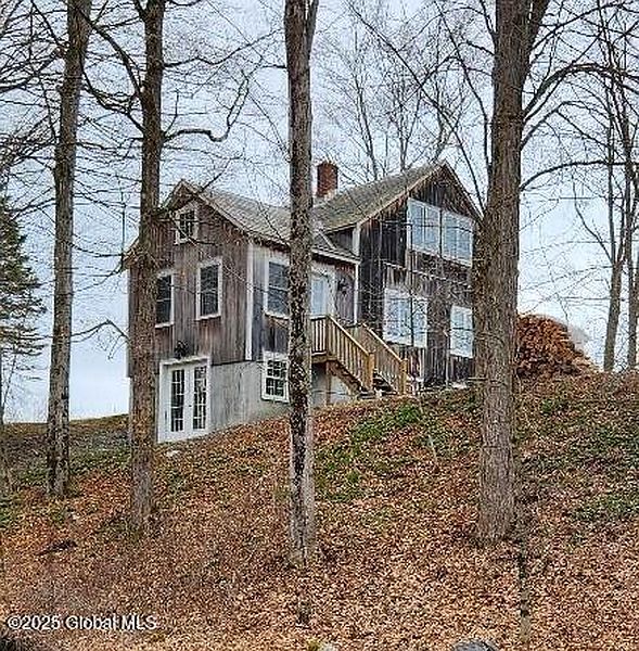 2nd image of 221 Rich Road