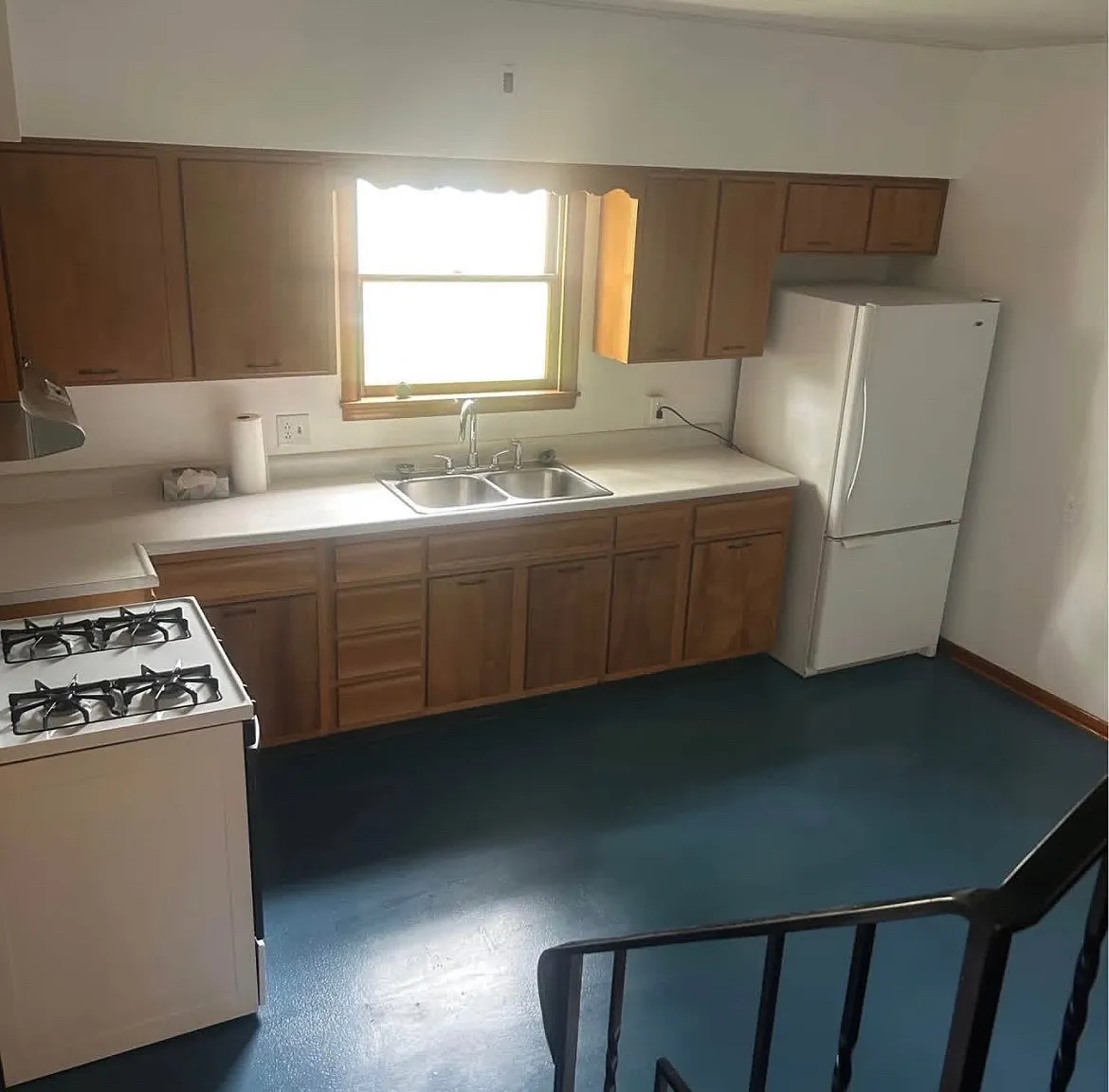 3 bed, 1584 sqft, $1,200 — Photo 2