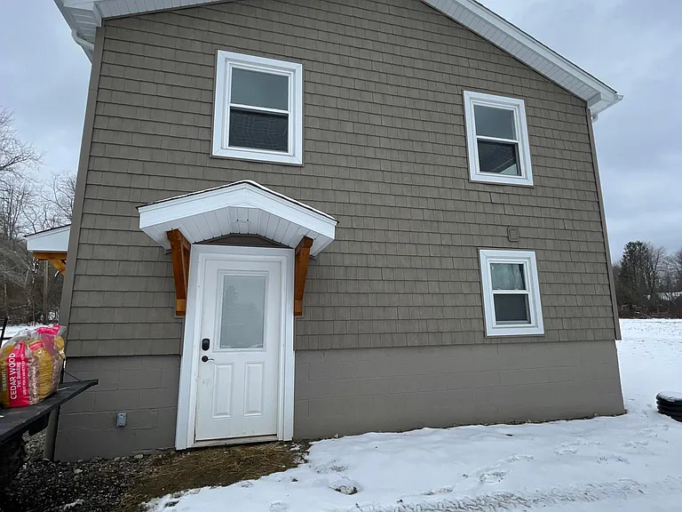 13732 Chardon Windsor Rd — Photo 3