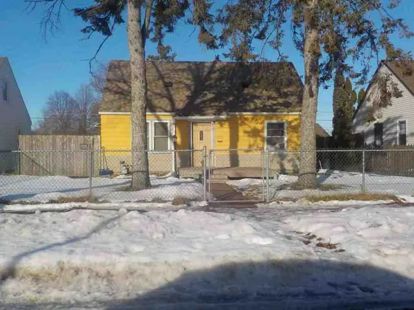 1623 Nevada Ave E, Saint Paul, MN 55106