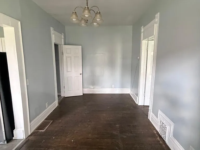 1507 N Salina St #2 — Photo 8