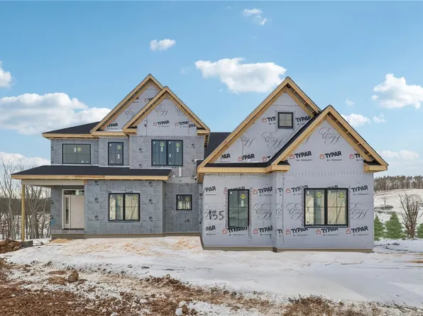 109 Amaryllis Ln, Baden, PA 15005