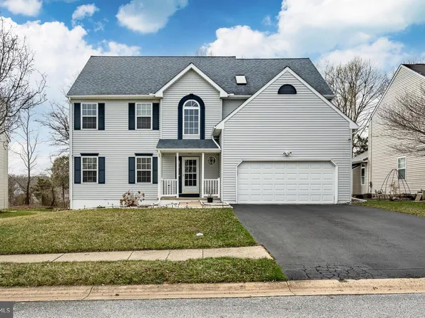 107 W Flagstone Dr, Newark, DE 19702