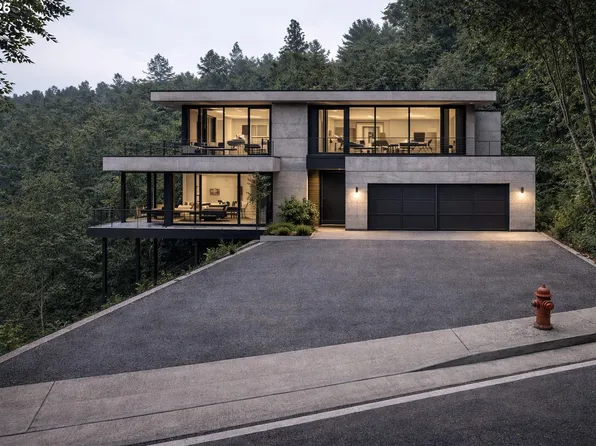 1132 SW Broadway Dr, Portland, OR 97201