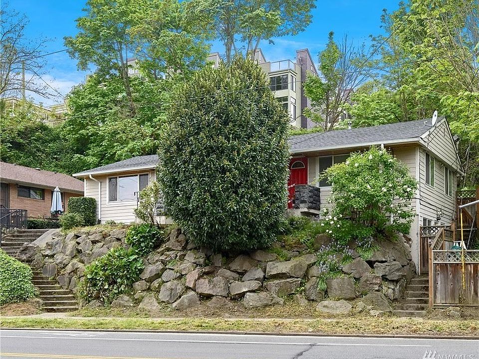 1st image of 2419 Dexter Ave N
