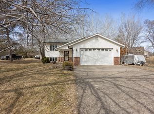 2815 Crestwood Dr NE, Alexandria, MN 56308