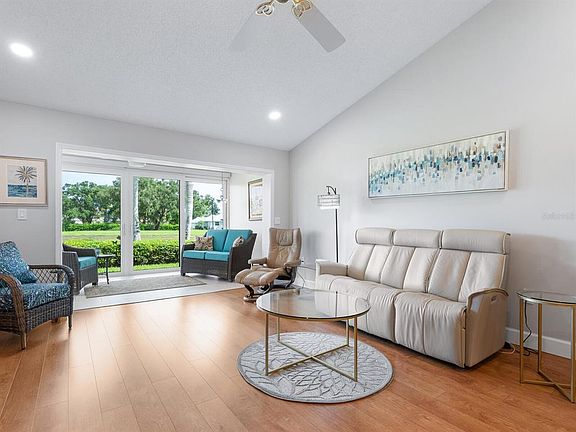3rd image of 6103 CLUBSIDE DRIVE #6103
