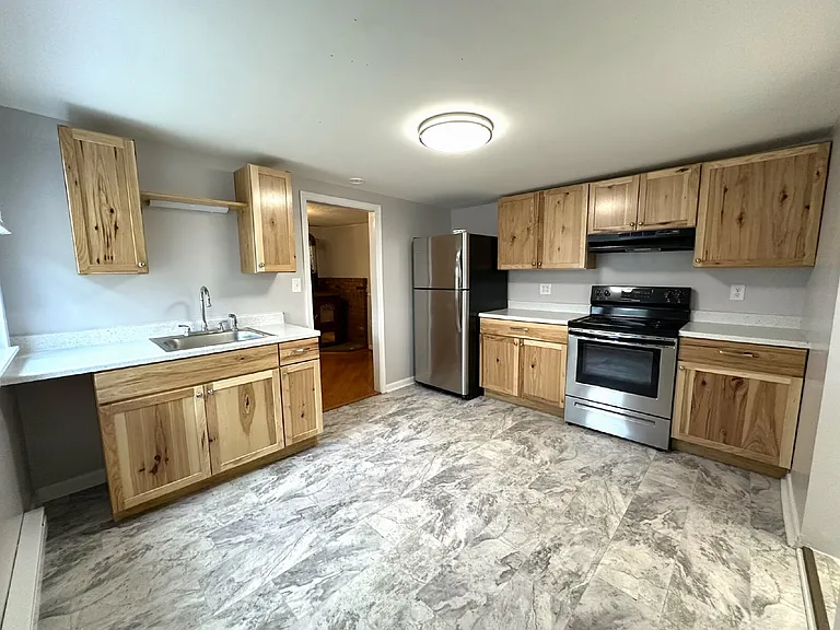 2828 Cedarhurst Rd #B — Photo 1