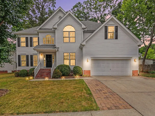 1810 Turning Leaf Ln, Durham, NC 27712