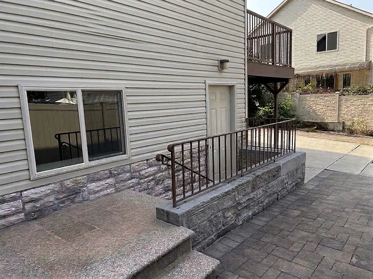 31 Tillman St — Photo 21