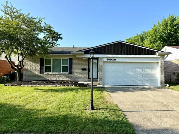 39909 Lynn St, Canton, MI 48187