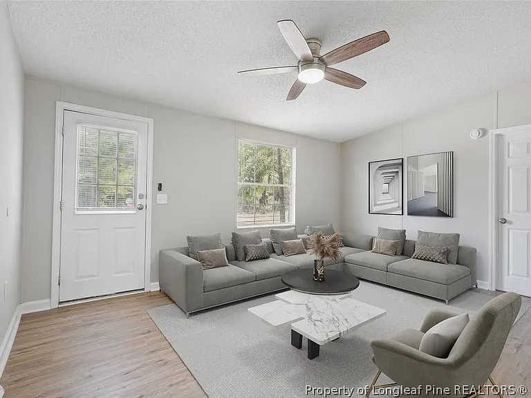234 Twin Creek Dr — Photo 3