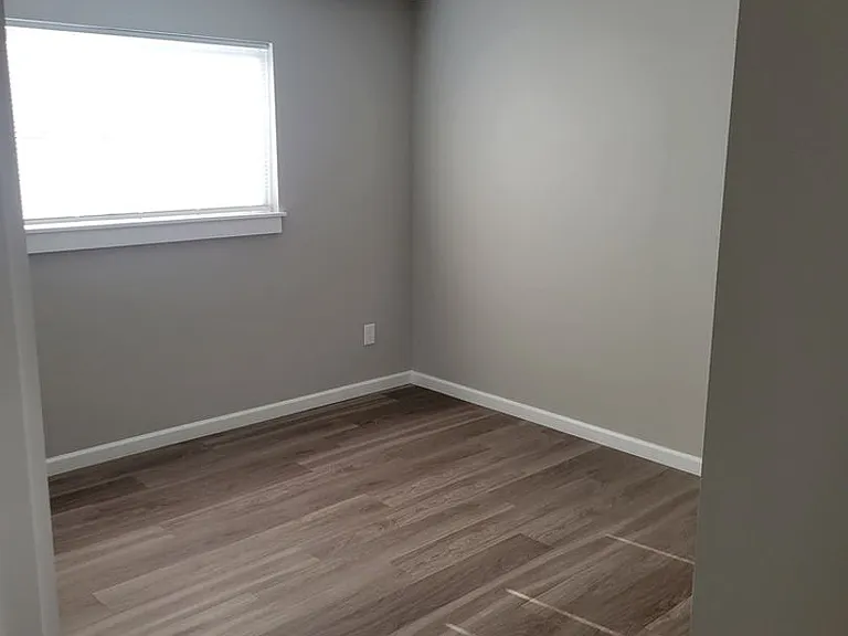 Stillwater Apartments — Photo 19