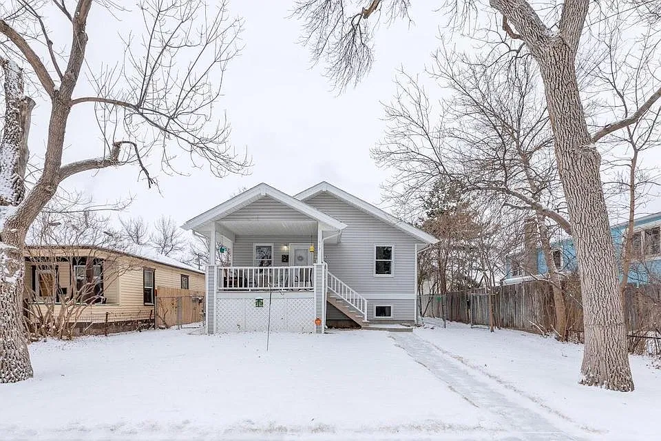 3 bed, 1500 sqft, $1,825 — Photo 1