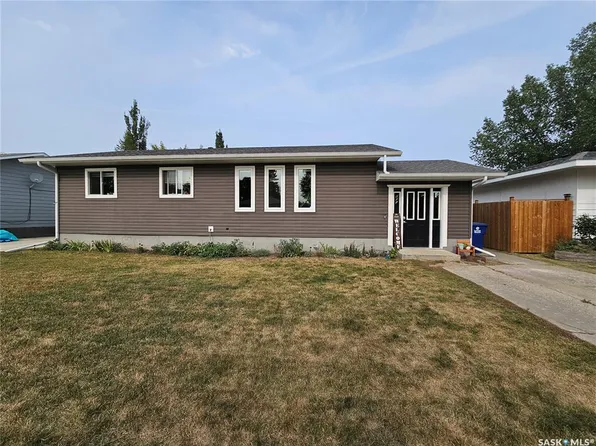 317 4th AVENUE W, Unity, SK S0K 4L0