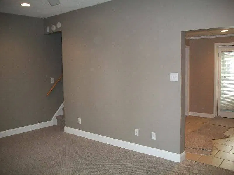 2 bed, 650 sqft, $825 — Photo 3