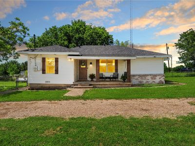 765 Berger Rd, West, TX, 76691