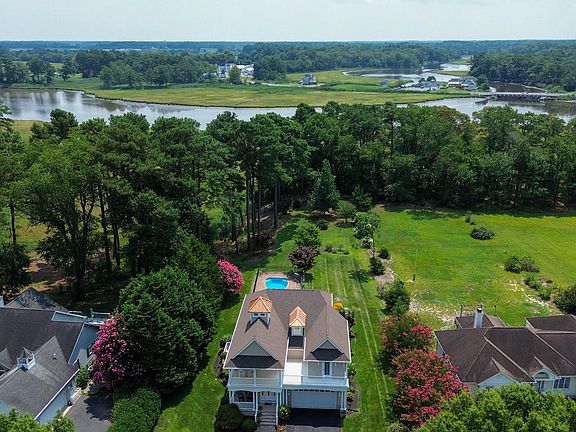 4th image of 125 Creekside Dr