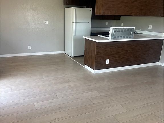 3rd image of 147 Westminster Way