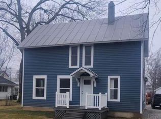 207 E Main St, Albion, IN 46701