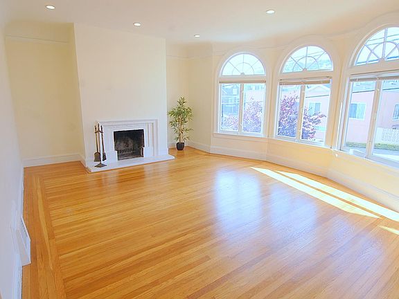 5th image of 1933 Ulloa St