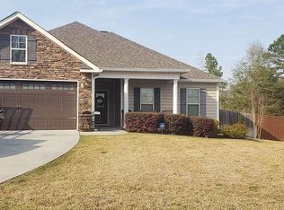 102 Highland Point Dr, Kathleen, GA 31047