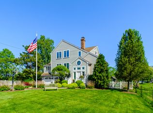 599 Old Dam Rd, Fairfield, CT 06824