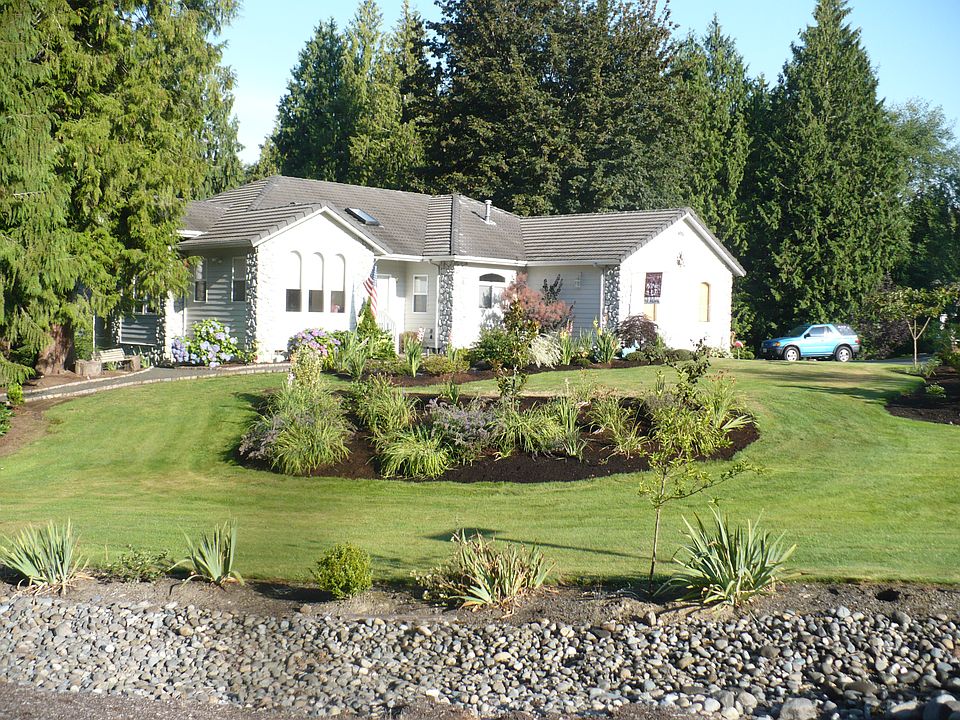 1st image of 5245 Vine Ct NE