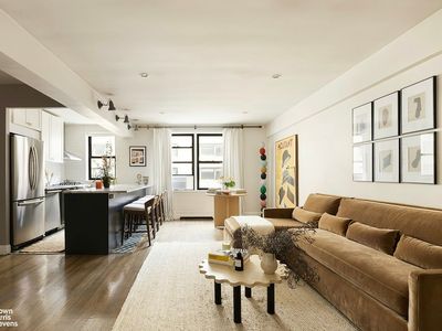 60 E 9th St APT 637, New York, NY, 10003