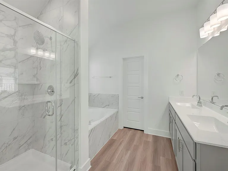 14001 Baikal Manor Dr — Photo 29
