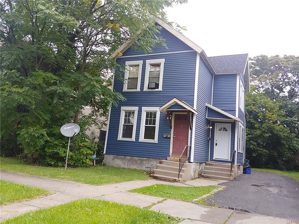 1st image of 112 Helen St #1