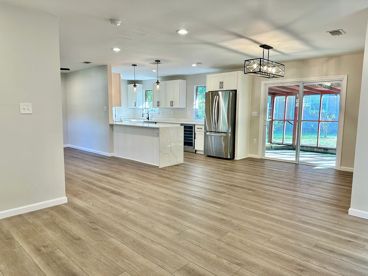 7615 Long Meadow Ln — Photo 4