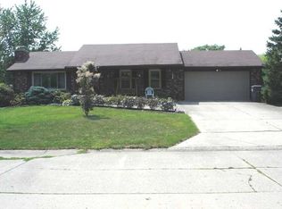 1529 E 43rd St, Anderson, IN 46013