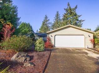 607 Glenbrook Cir, Florence, OR 97439