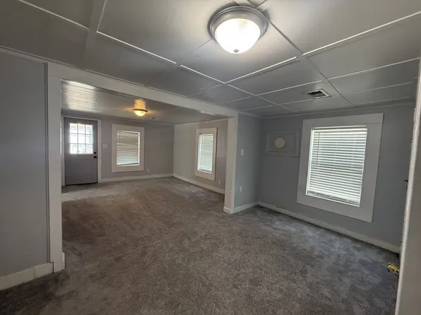 219 Cedar St, Hohenwald, TN 38462