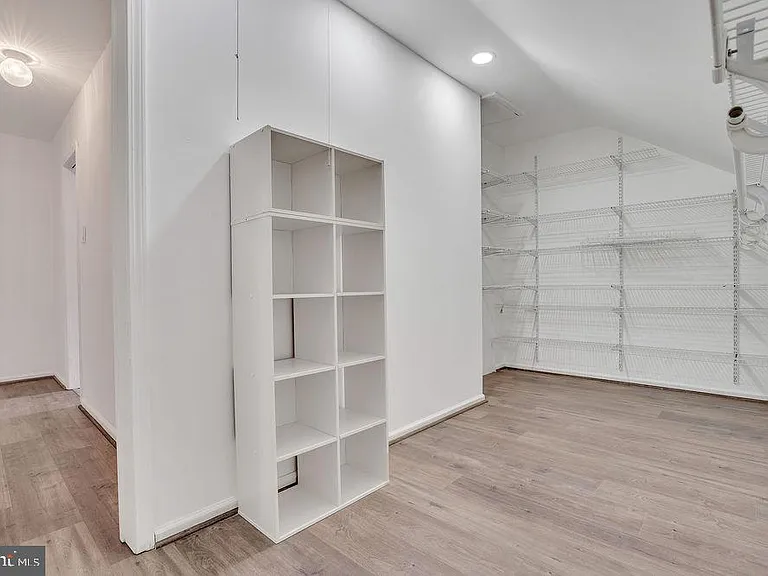 111 Park Pl — Photo 28