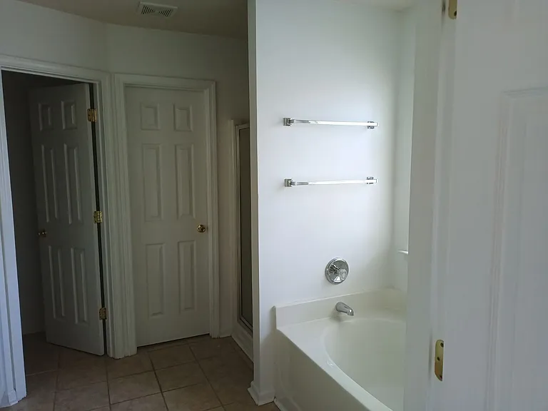 11730 Huxley Rd — Photo 13