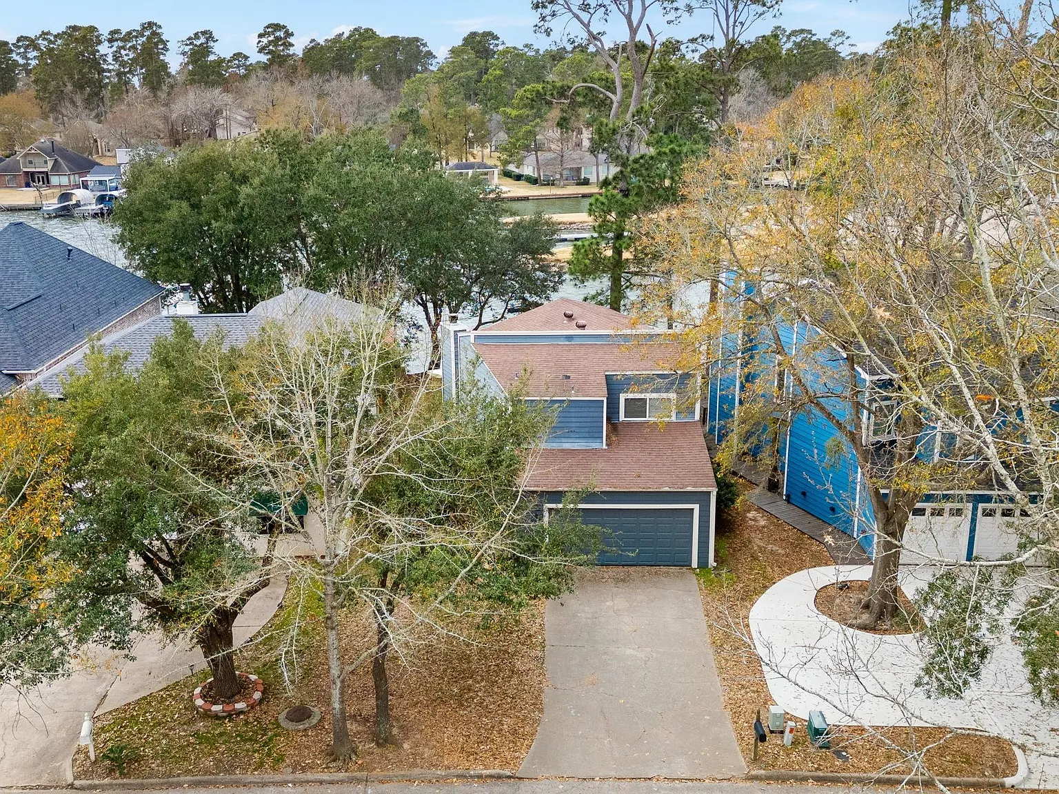 3 bed, 2.5 bath, 2129 sqft, $3,500 — Photo 2