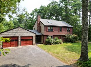 160 Rocky Meadow St, Middleboro, MA 02346