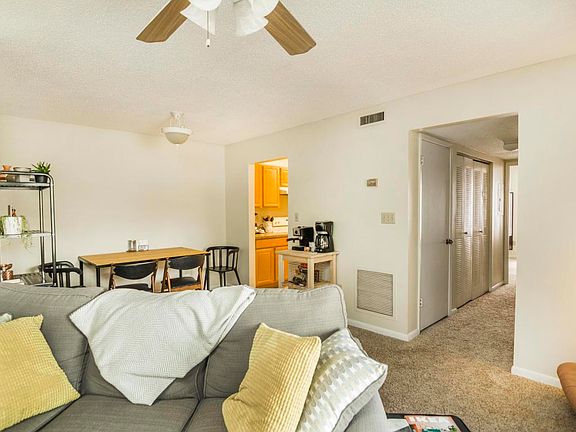 3rd image of 3555 Sable Palm Ln Unit I