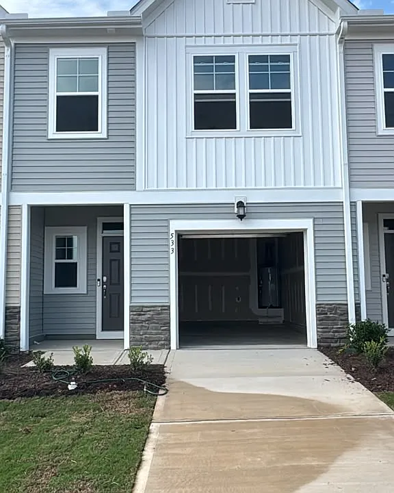 533 Giovanni Dr